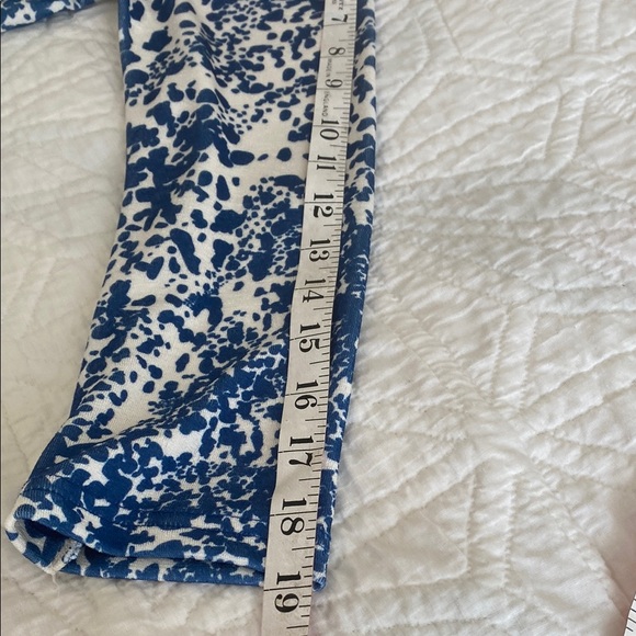 Blue and White Patterned Dress - Picture 4 of 7